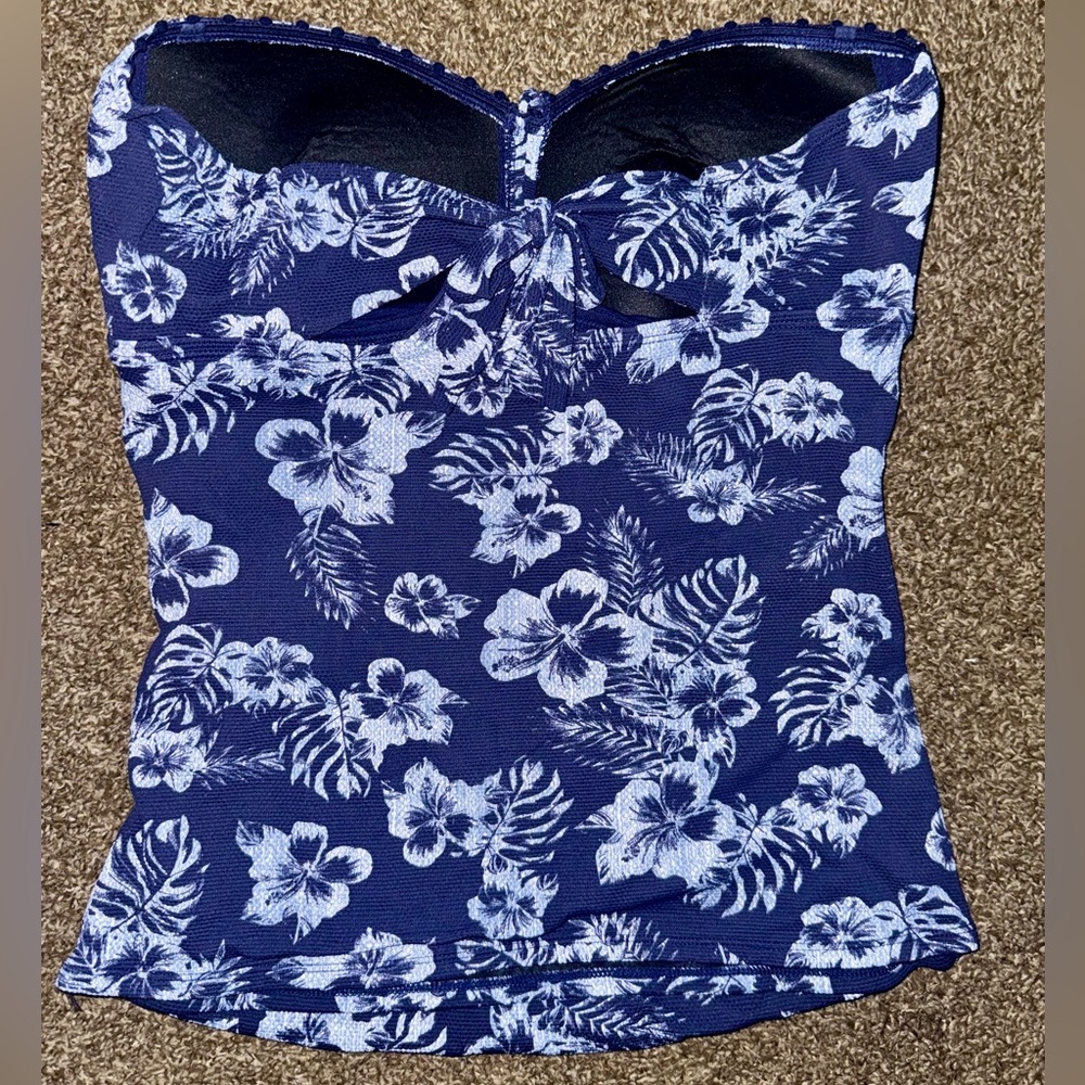 Tommy Bahama Chambray Blossom Floral Tankini Top - Picture 3 of 7
